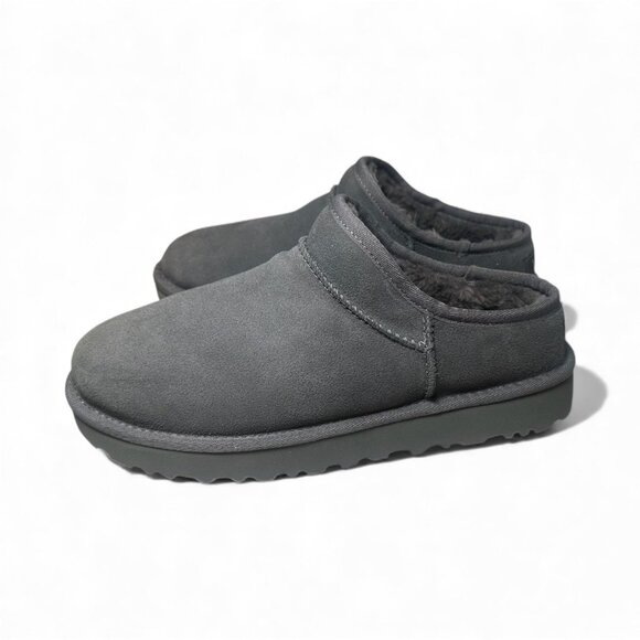 UGG Women’s Classic Shearling Micro Slipper Bootie Boot Size 9 Water Resistant - Picture 3 of 9